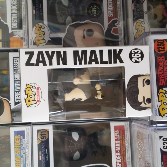 Zayn Malik Funko Pop! Vinyl Figure - Picture 2 of 8